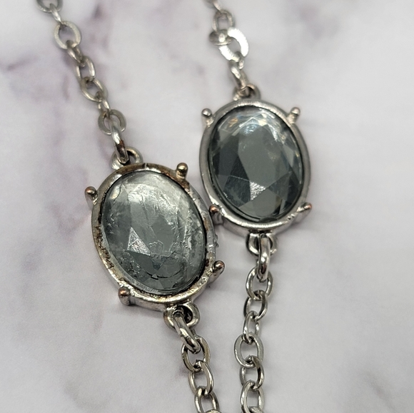 Chico’s Aquamarine Teardrop Station Necklace - Picture 4 of 7